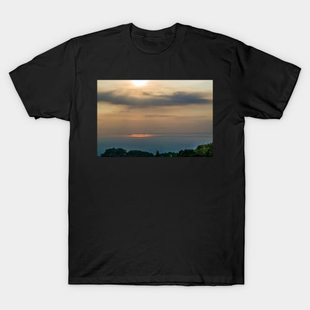 highlands T-Shirt by likbatonboot